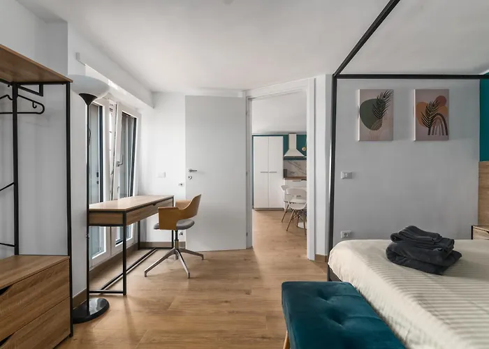 Apartamento Angel Joy Rooftop Private Terrace Near Roma Tiburtina Train & Metro Station *