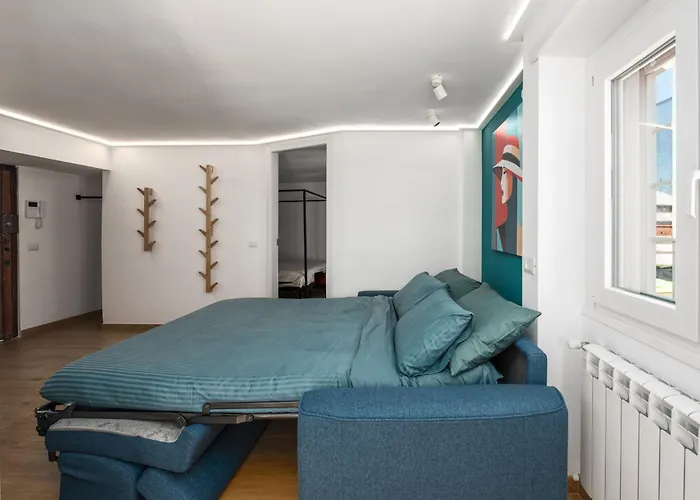 Apartment Angel Joy Rooftop Private Terrace Near Roma Tiburtina Train & Metro Station